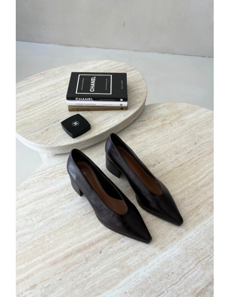 Pointed Toe Heels on Block Heels Eco Leather Dark Brown Lavisa