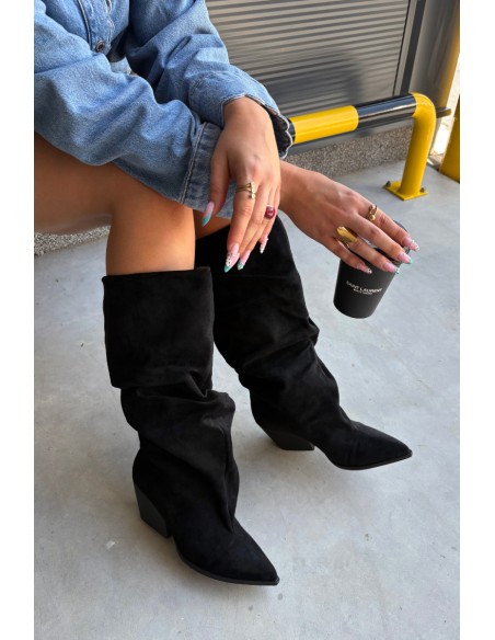 Women's Boots With Wrinkled Shaft On Heels Suede Black Durela