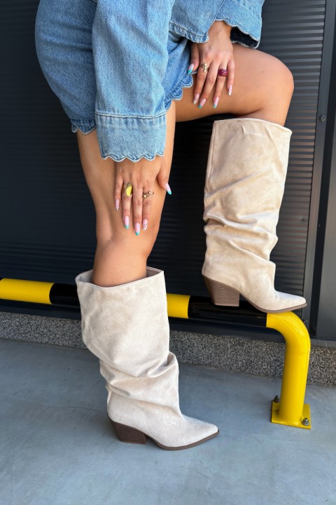 Women's Beige Suede Boots With Ruched Shaft Heeled Durela