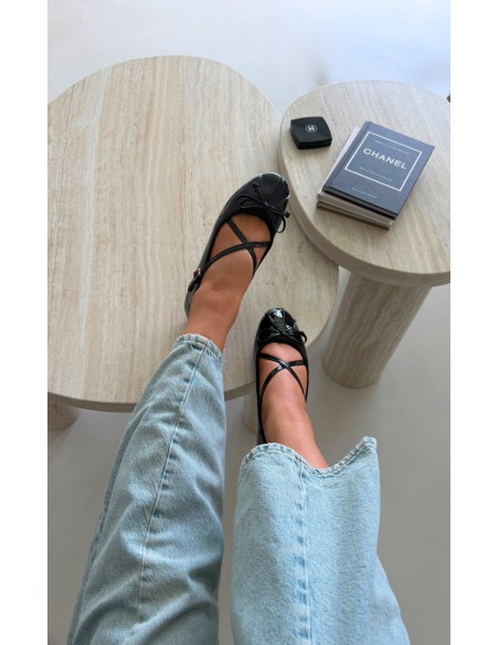 Patent Leather Ballerinas With Straps and Bow Black Maysie
