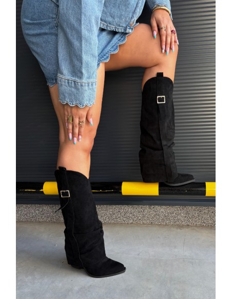 Women's Block Heel Boots with Curved Shaft with Ruching and Buckles Black Caster