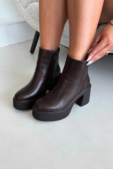 Insulated Ankle Boots with Heel and Platform in Chocolate Brown Lurela