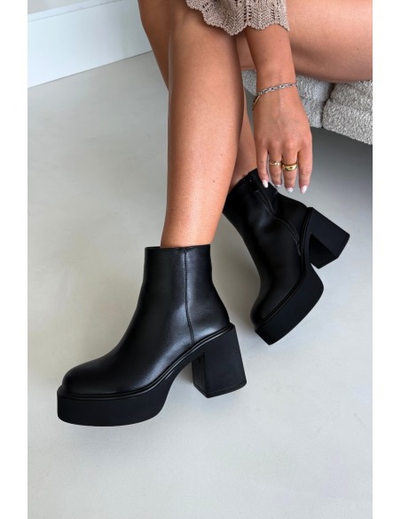 Women's Black Insulated Ankle Boots with Heel and Platform Lurela