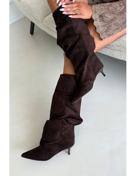 Wrinkled Kitten Heel Slip-On Suede Chocolate Lowen Boots