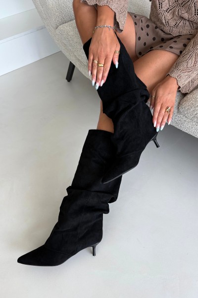 Black Suede Wrinkled Kitten Heel Ankle Boots Lowen 2