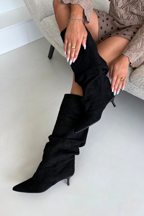 Black Suede Wrinkled Kitten Heel Ankle Boots Lowen