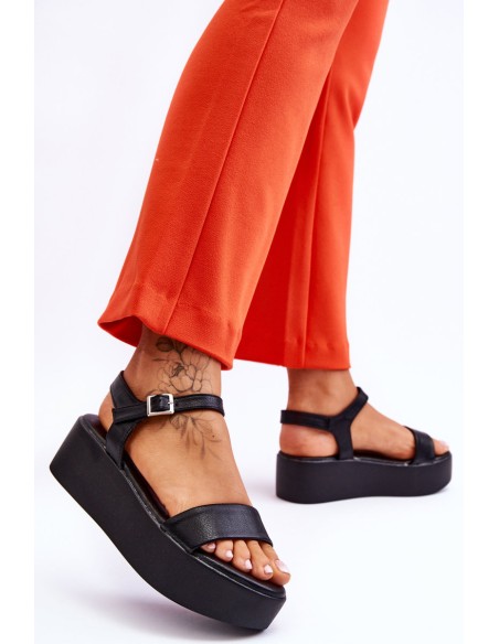 Women's Sandals On A Massive Platform Black Casen
