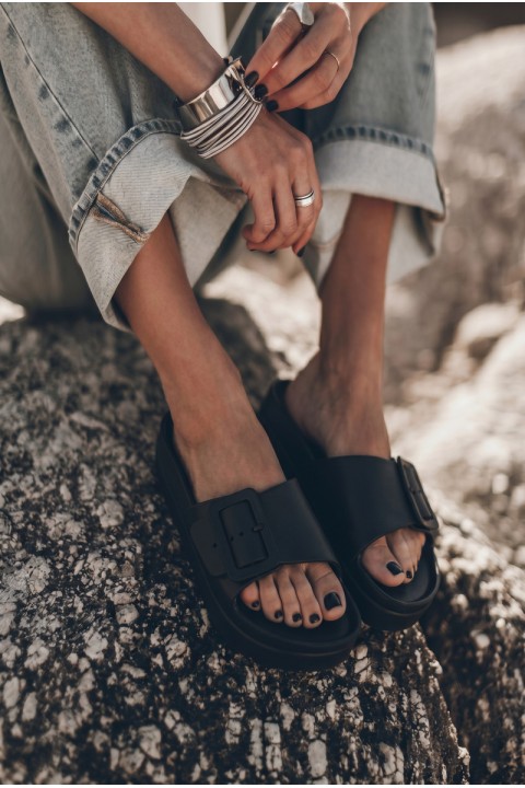 Women's Foam Platform Slides With Buckle Black Caramel