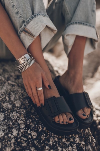 Women's Foam Platform Slides With Buckle Black Caramel 2