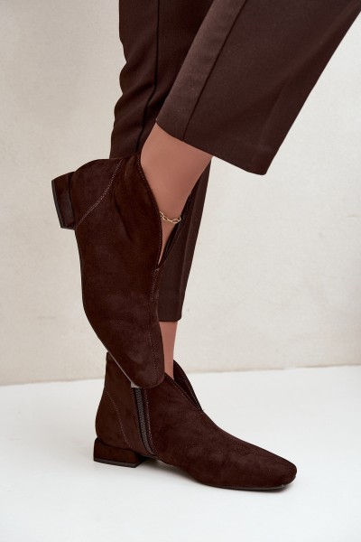 Low Ankle Boots with Cutout and Zipper Flat Heel Chocolate Canella
