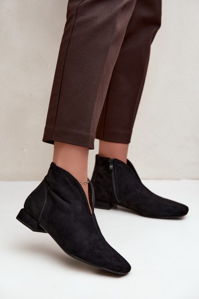 Low Ankle Boots with Cutout and Zipper Flat Heel Black Canella