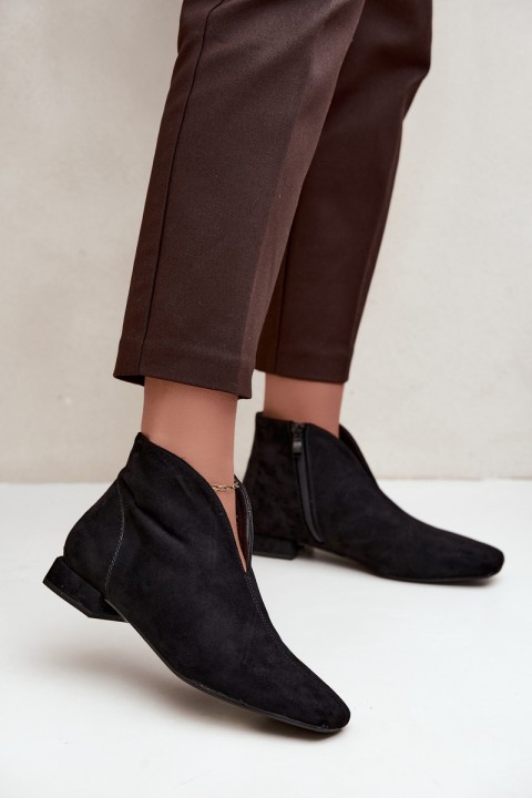 Low Ankle Boots with Cutout and Zipper Flat Heel Black Canella