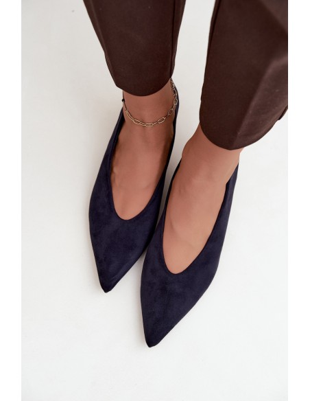 Suede Kitten Heel Pumps in Navy Blue Nuretta