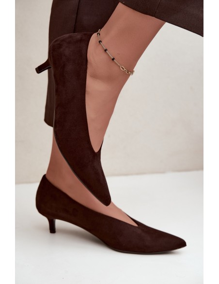 Suede Kitten Heel Pumps in Chocolate Brown Nuretta
