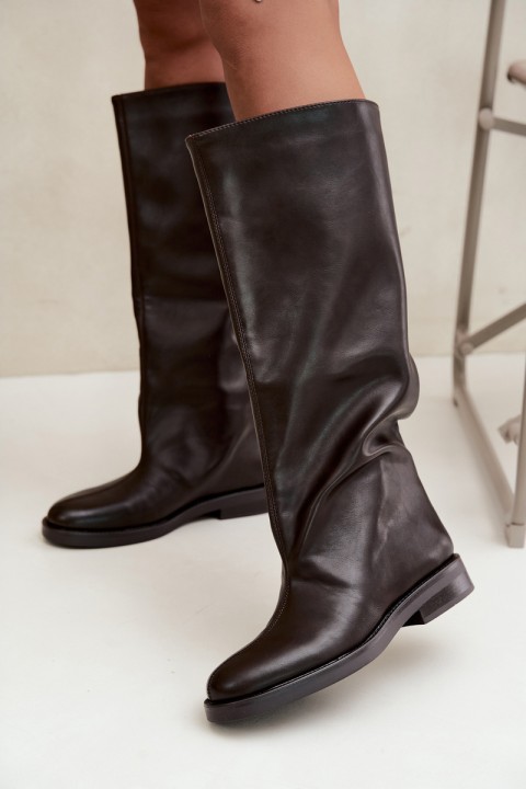 Women's Flat Heel Boots With Decorative Stitching Chocolate Gresa