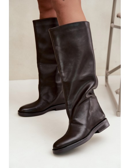 Women's Flat Heel Boots With Decorative Stitching Chocolate Gresa