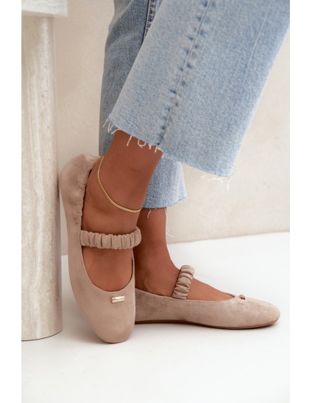Beige Wrinkled Flat Ballerinas With Decorative Detail Brinelle