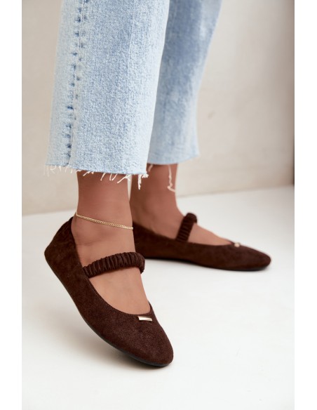 Women's Flat Wrinkled Ballerinas With Decorative Detail Chocolate Brinelle