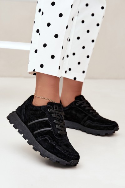 Women's Sneakers Made of Natural Suede D&A LR62-7101 Black
