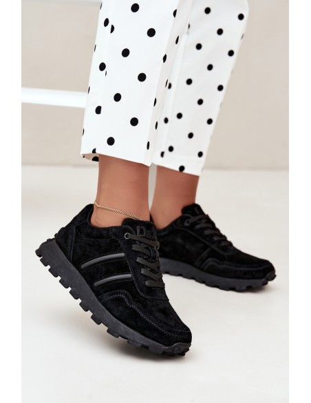 Women's Sneakers Made of Natural Suede D&A LR62-7101 Black